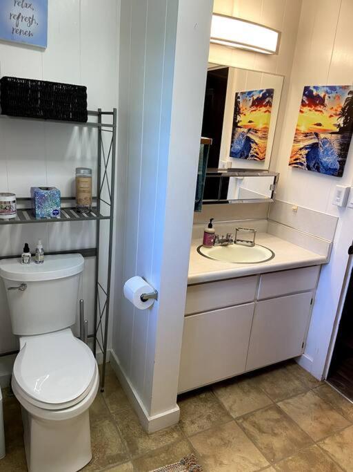 Сasa de vacaciones The Homebase - Charming 3 Bedroom Home, With Ac! Hilo