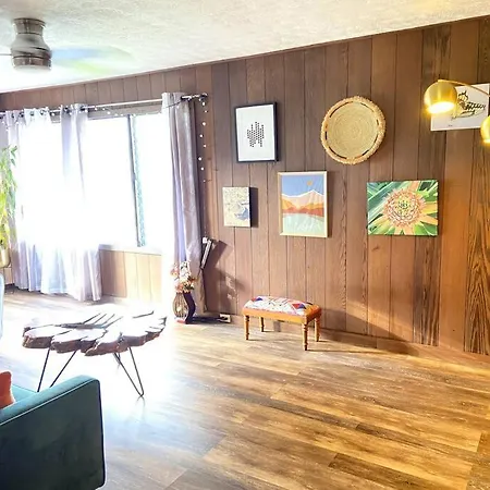The Hilo Homebase - Charming 3 Bedroom Hilo Home, With Ac! Exterior photo